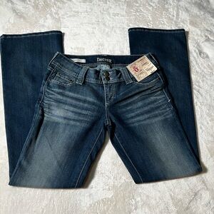 Decree Women’s Blue Boot Cut Jeans with Natural Fading Low Rise SZ 5